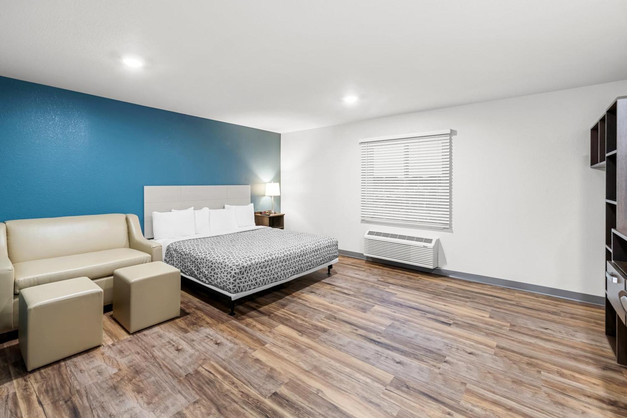 Woodspring Suites Kansas City Airport Eksteriør bilde