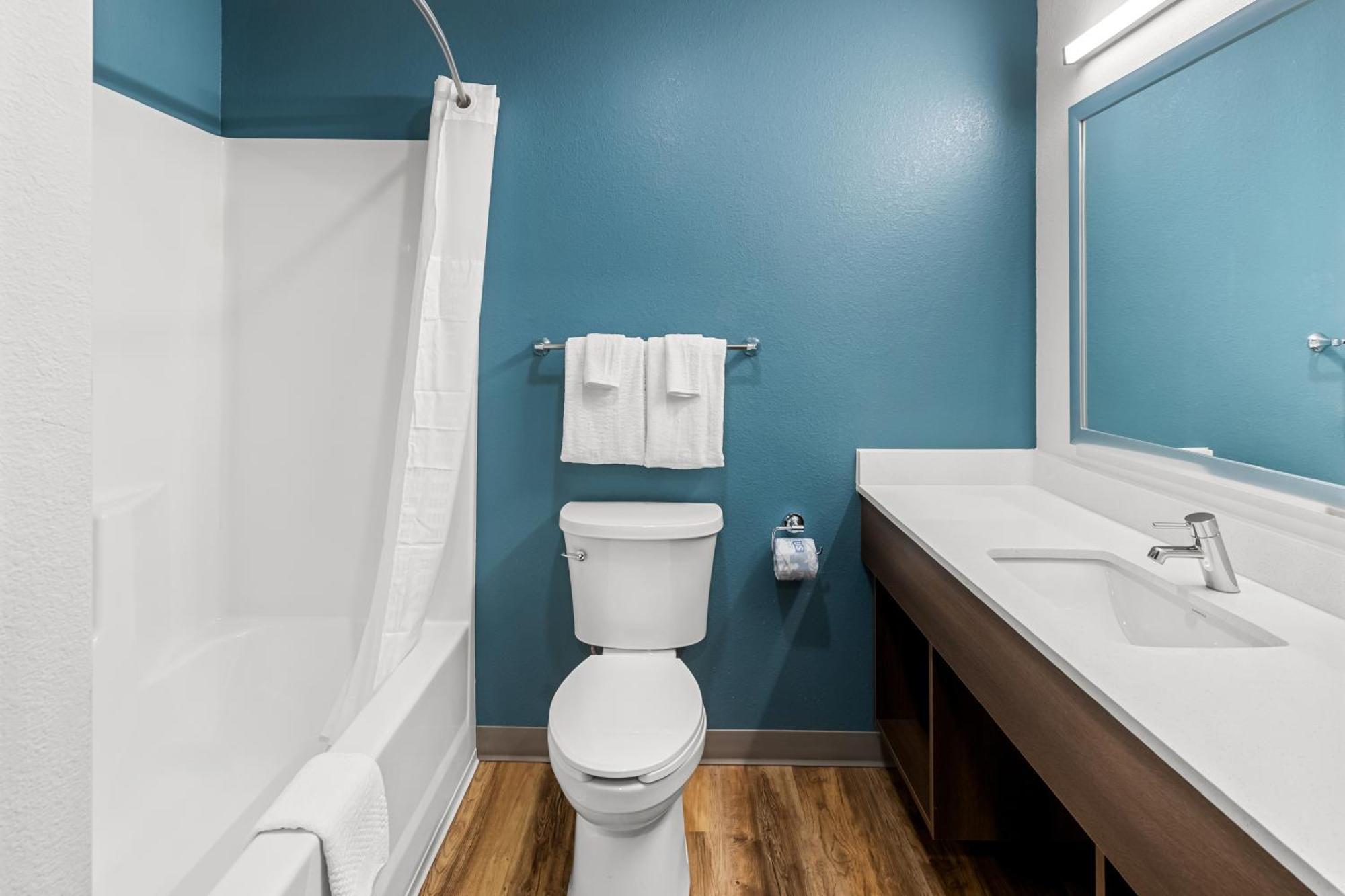 Woodspring Suites Kansas City Airport Eksteriør bilde