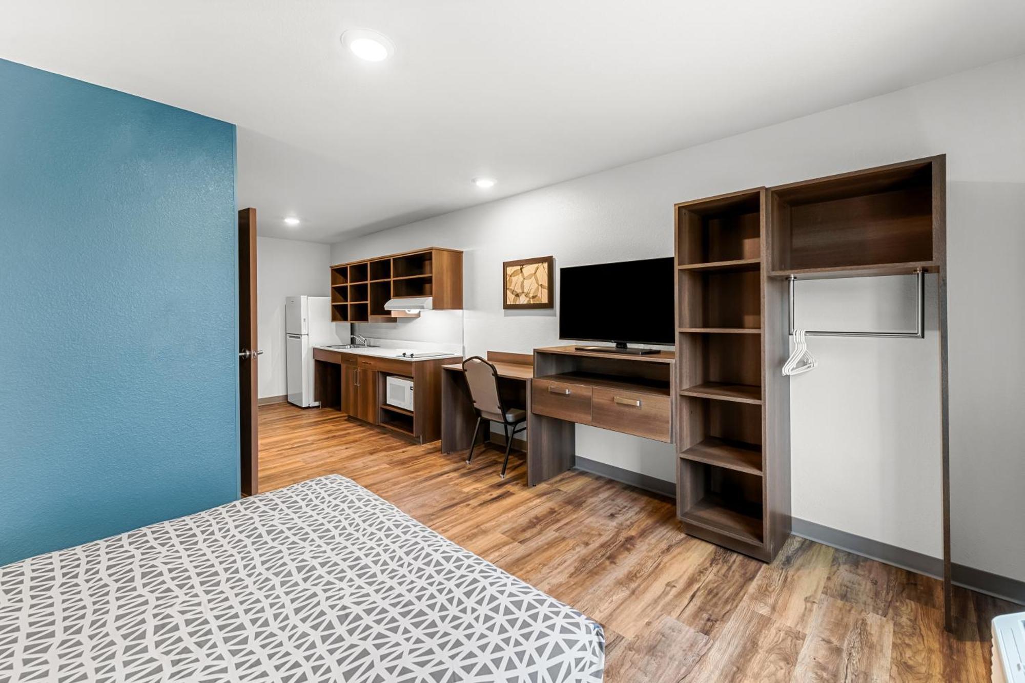 Woodspring Suites Kansas City Airport Eksteriør bilde