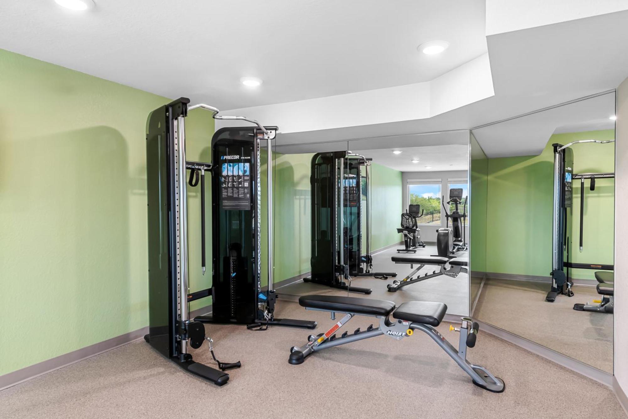 Woodspring Suites Kansas City Airport Eksteriør bilde