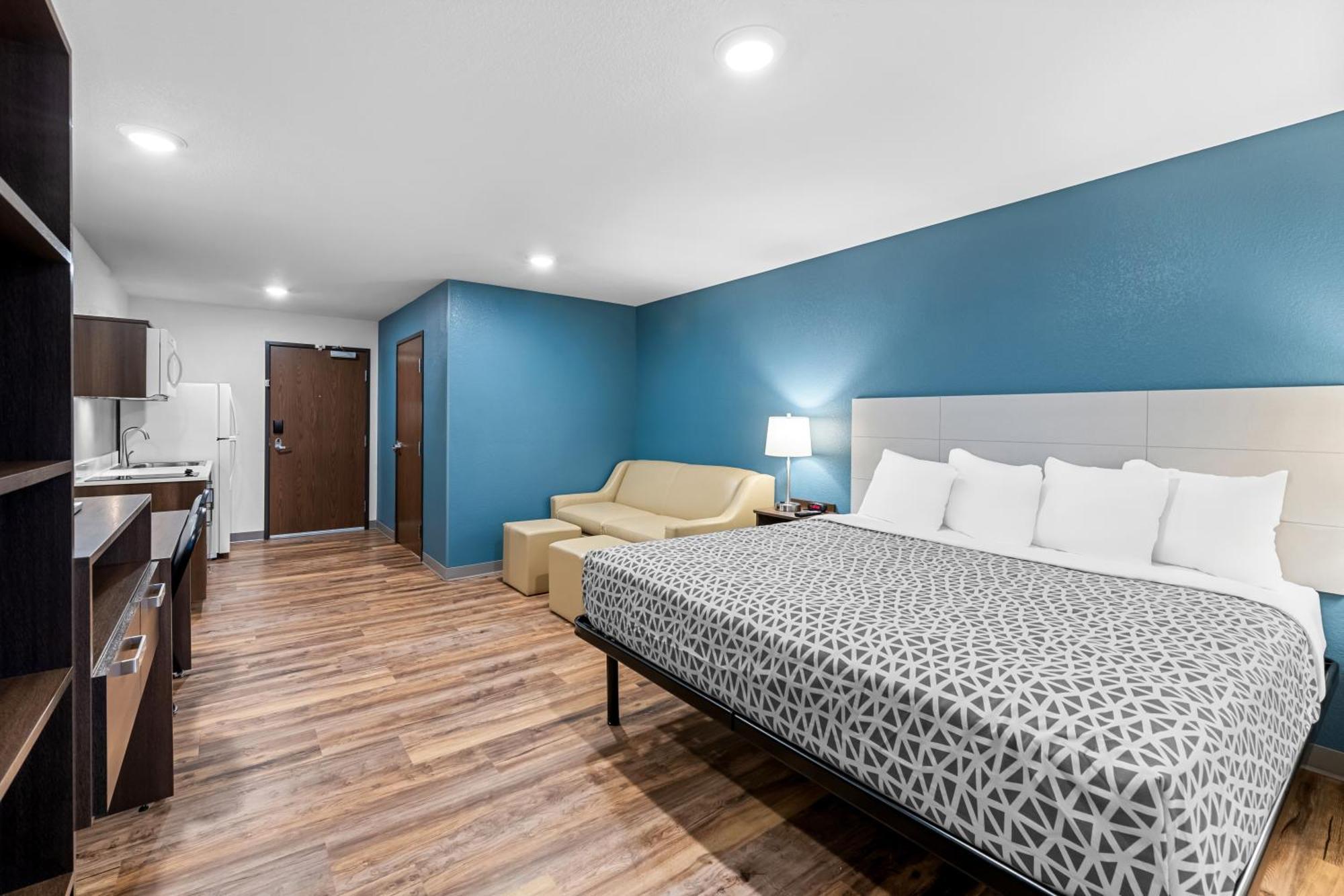 Woodspring Suites Kansas City Airport Eksteriør bilde